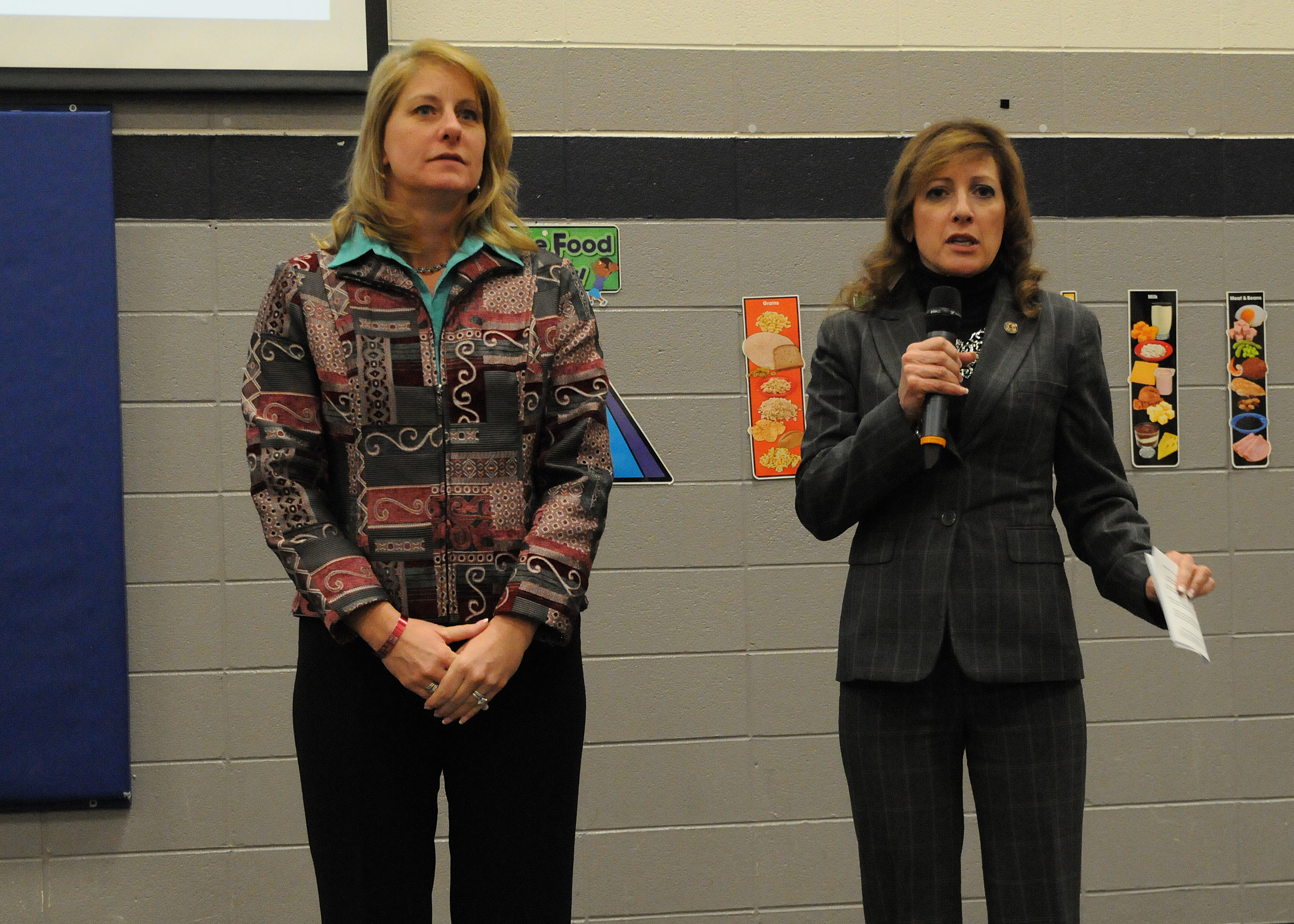 Sen. Holmes and Rep. Kifowit attend legislative breakfast